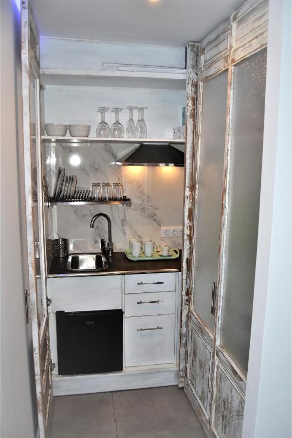 Suite Estudio Montana Torremolinos Ngoại thất bức ảnh