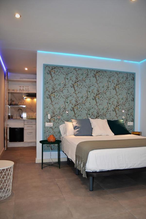 Suite Estudio Montana Torremolinos Ngoại thất bức ảnh