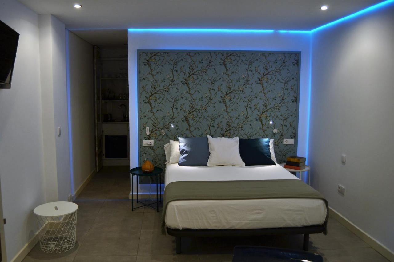 Suite Estudio Montana Torremolinos Ngoại thất bức ảnh