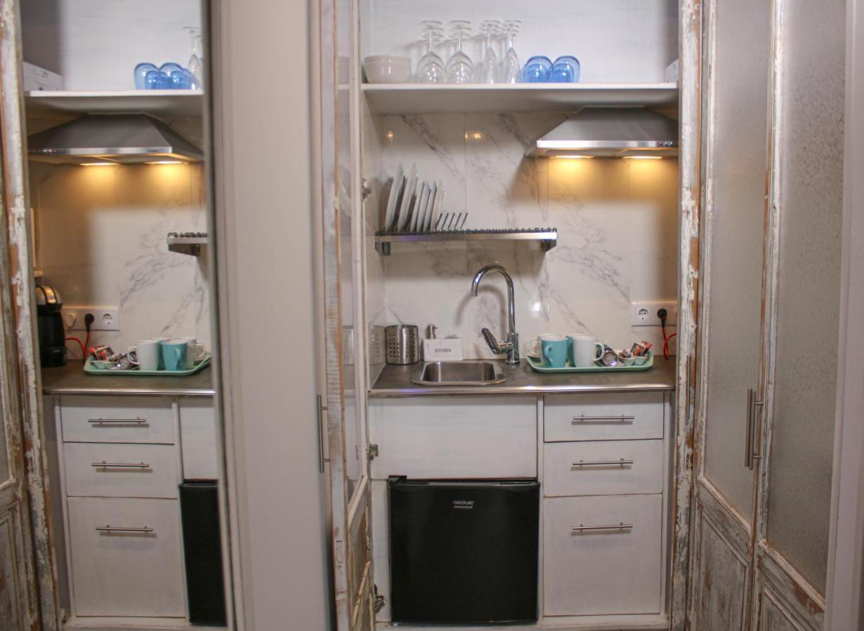 Suite Estudio Montana Torremolinos Ngoại thất bức ảnh